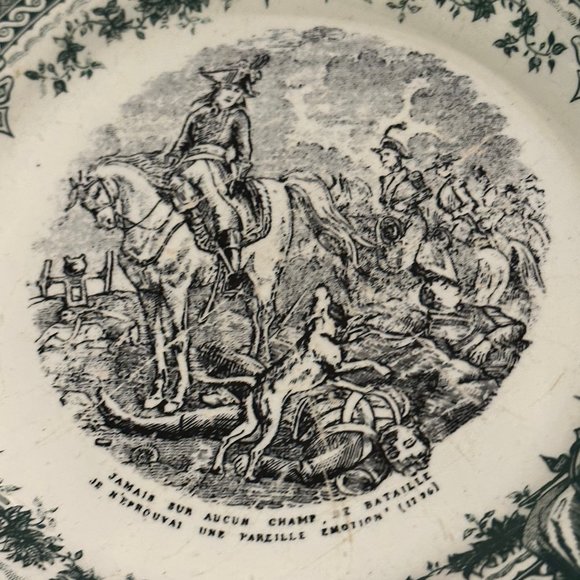 ANTIQUE SARREGUEMINES NAPOLEONIC BATTLE-SCENE PLATE - Picture 3 of 4